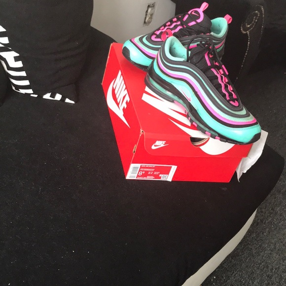 Max 97 - Picture 3 of 6